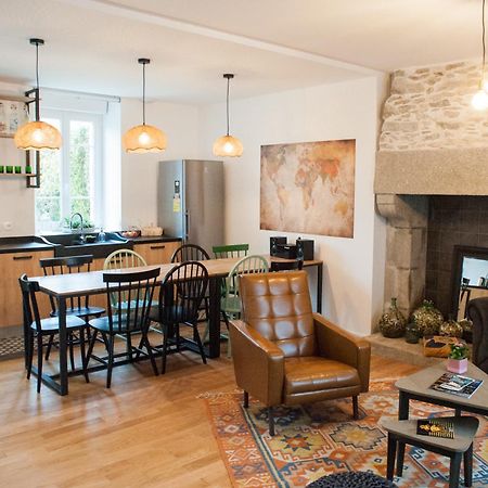 Lesneven Le Quai 18 Bed & Breakfast エクステリア 写真