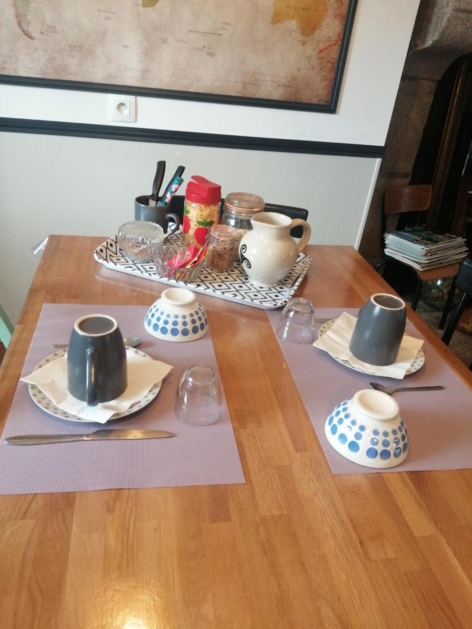 Lesneven Le Quai 18 Bed & Breakfast エクステリア 写真