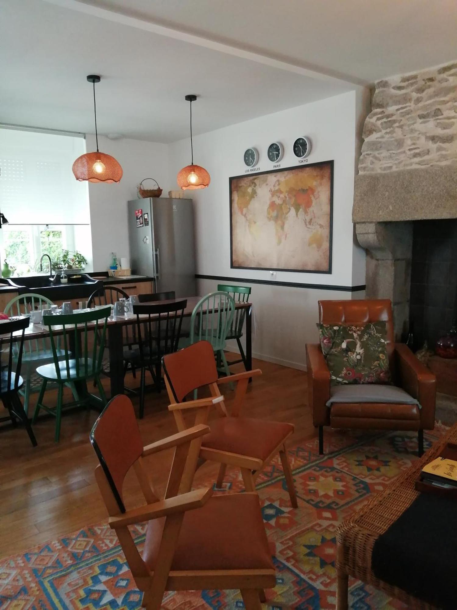 Lesneven Le Quai 18 Bed & Breakfast エクステリア 写真